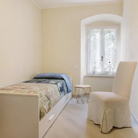 Casa Vera Aurora Garda Apartmán *