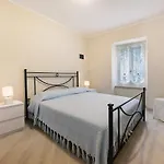 Casa Vera Aurora Garda *