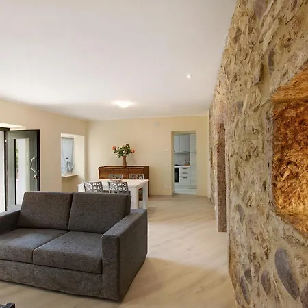 Casa Vera Aurora Garda