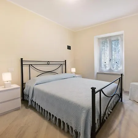 Casa Vera Aurora Garda *